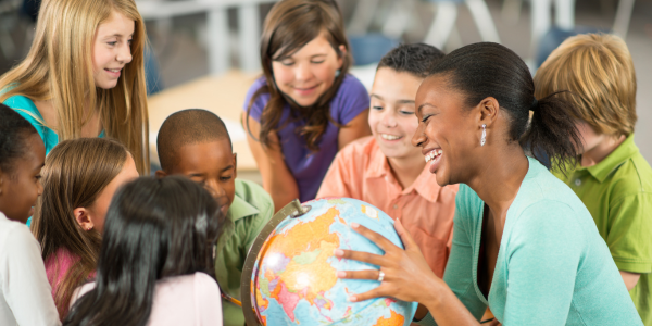 Room Parent Survival Kit 2025 - parent helping out in classroom